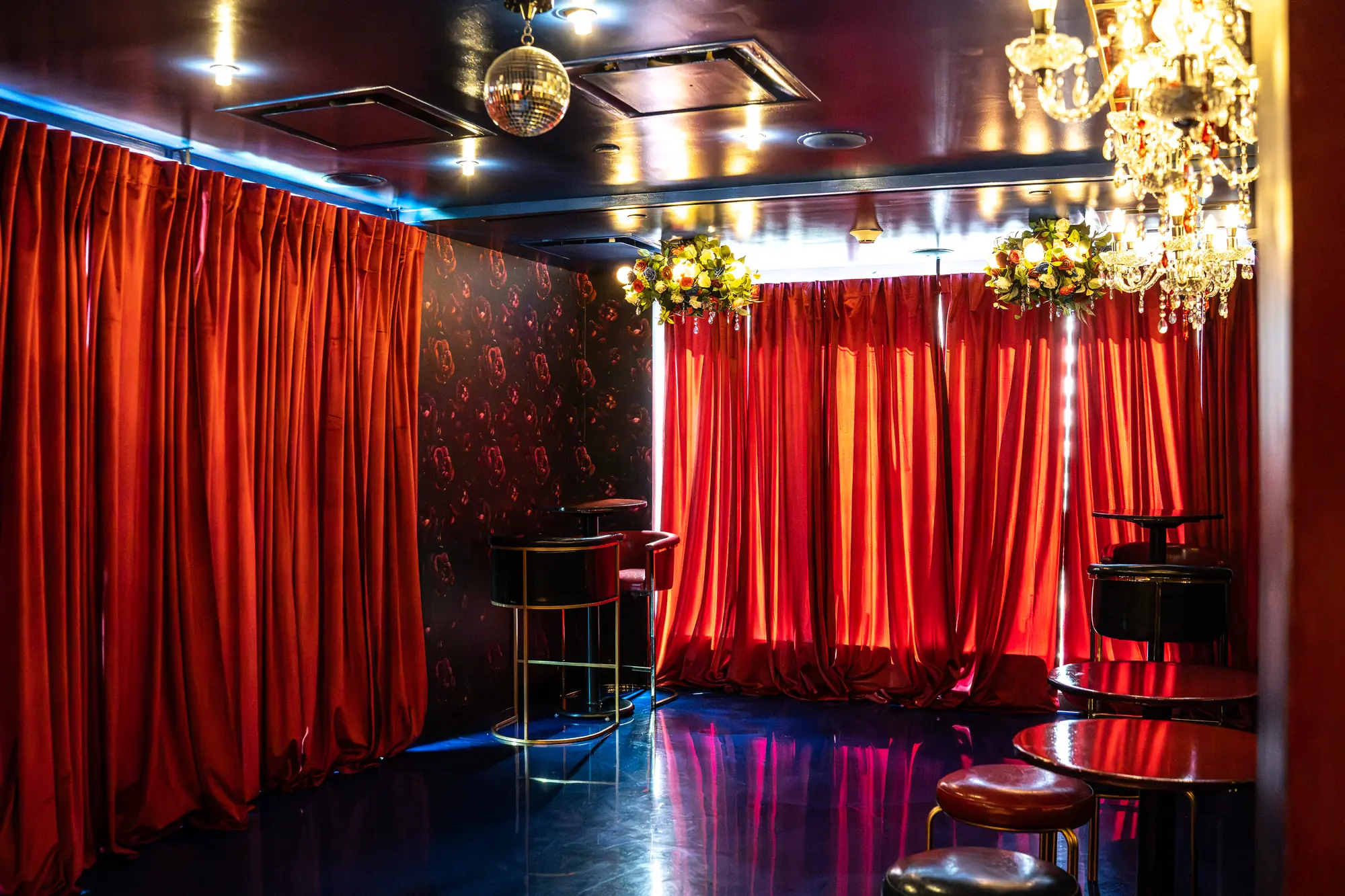 Highwater lounge