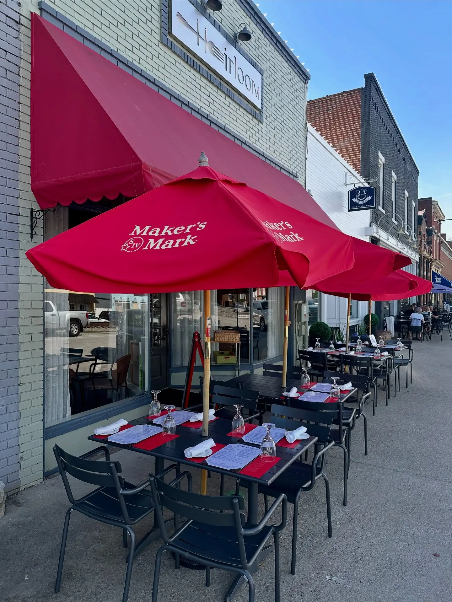 Patio dining at Heirloom